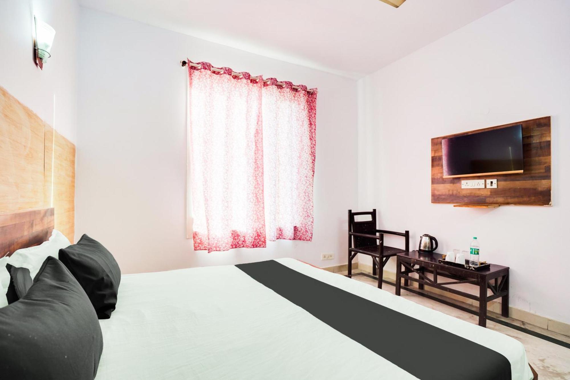 Hotel O Noida Stay Exterior photo